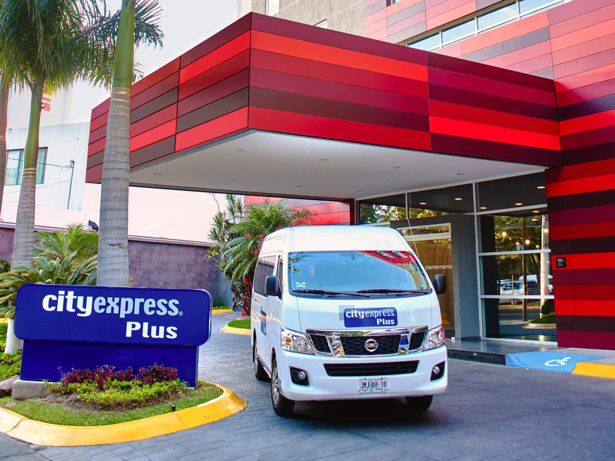 City Express Plus By Marriott Guadalajara Expo Zapopan Exterior photo