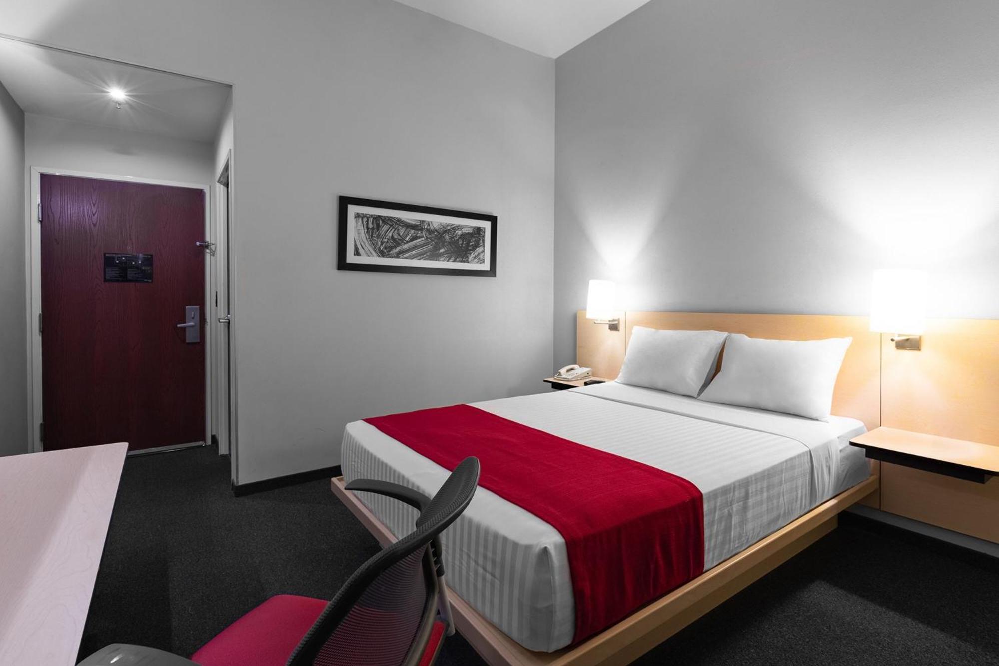 City Express Plus By Marriott Guadalajara Expo Zapopan Exterior photo