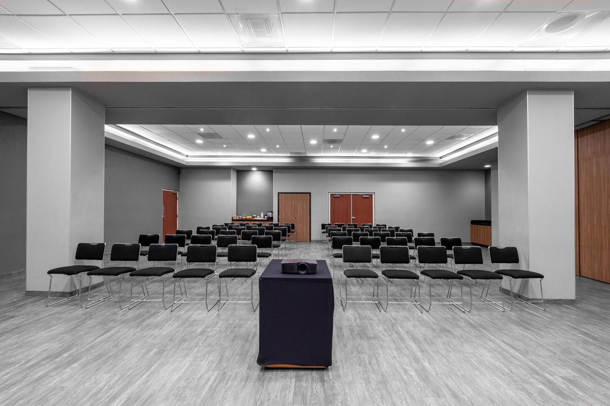 City Express Plus By Marriott Guadalajara Expo Zapopan Exterior photo