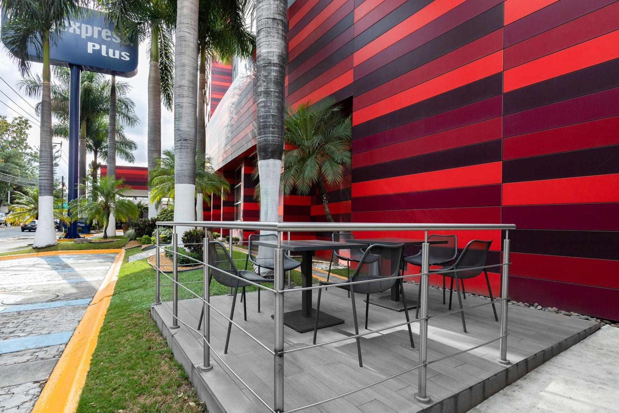 City Express Plus By Marriott Guadalajara Expo Zapopan Exterior photo